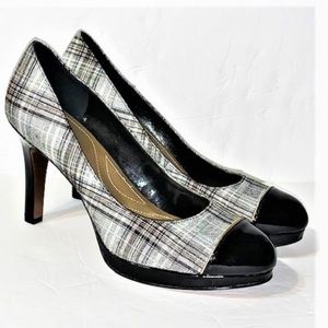 Tahari Black and white plaid stiletto almond toe high heels with gold accent.